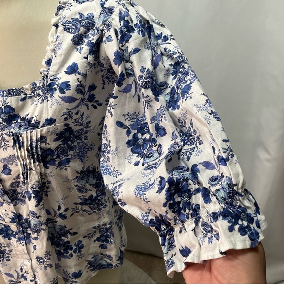 Cupcakes & Cashmere Linen Blend Blue Floral Puff Sleeve Women's Size XS - Picture 5 of 10